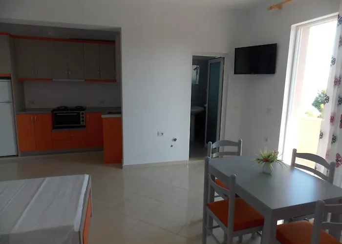 Pensión Bega Sarandë