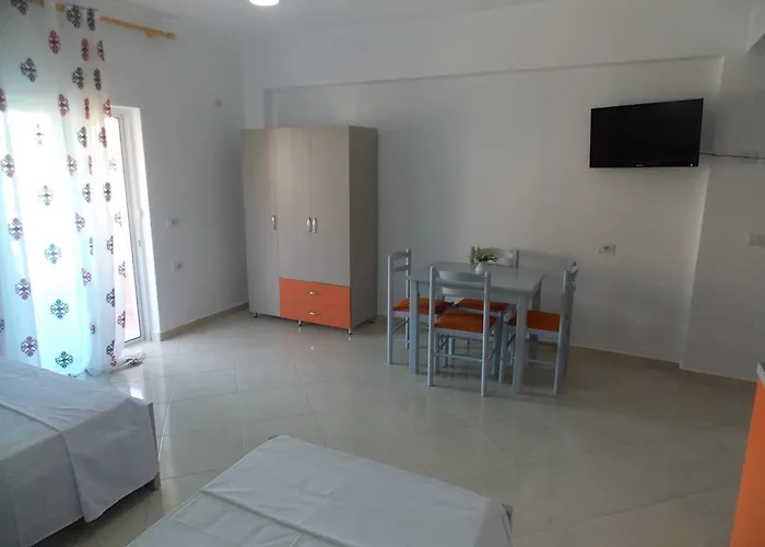 Bega Pensión Sarandë