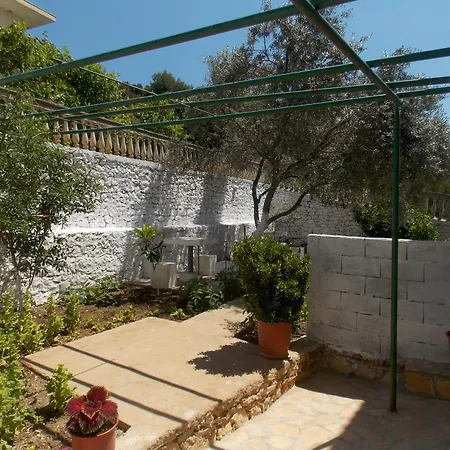Vila Bega Sarande